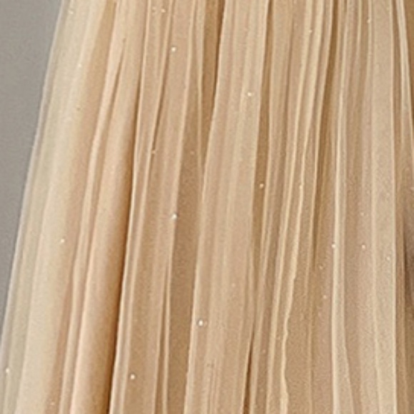 NEW! Elings OS Ruched Back Knot Zipper Pleated Dress Beige Sz’s M & L - Picture 8 of 8